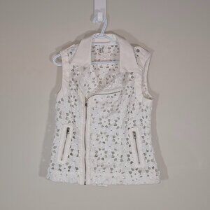 Luii Crochet Vest